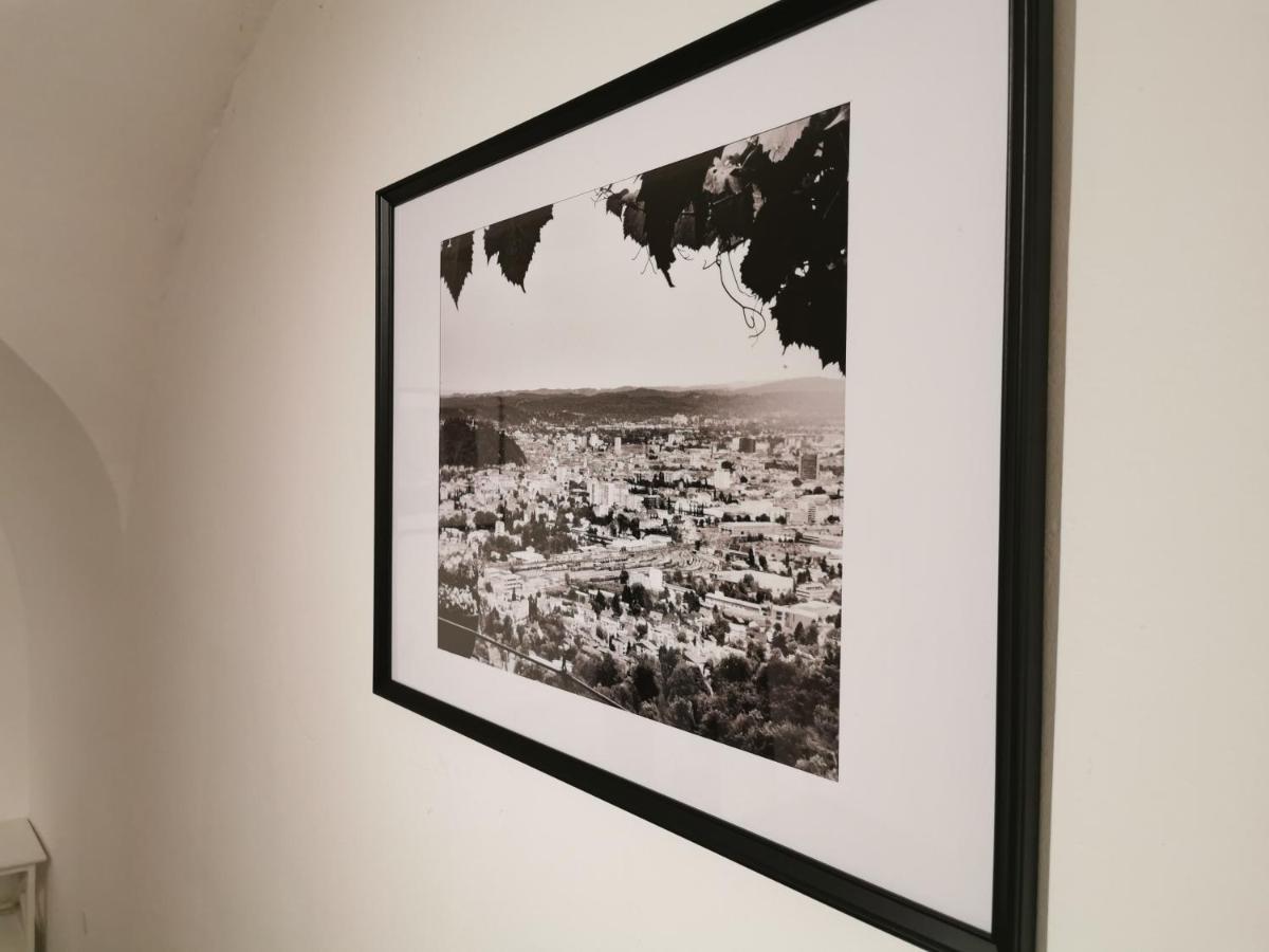 Zentrale, Ruhige Wohnung Nahe Murinsel & Kunsthaus Грац Экстерьер фото